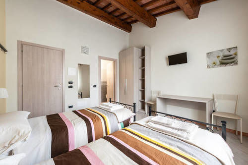 Bianchi 64 Bed & Breakfast Pisa