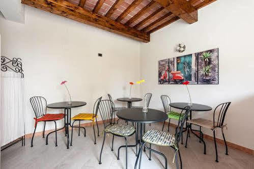 Bianchi 64 Bed & Breakfast 3*